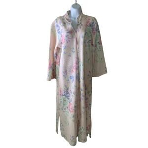 Miss Elaines Lounge Dress Womens M Full Zip Quilted Floral Feminine Sleepwear